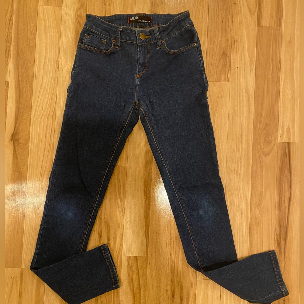 BDG Dark Wash Ankle Ciggerette Skinny Jeans Size 26